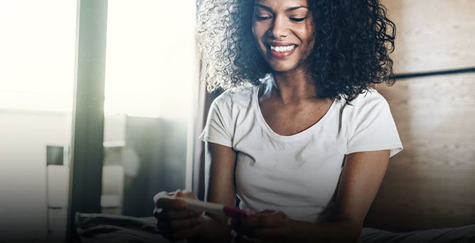 https://www.chicco.de/dw/image/v2/BJJJ_PRD/on/demandware.static/-/Sites-Chicco-Germany-Library/de_DE/dw0f1ce1ec/site/advice-pages/Quando_fare_il_test_di_gravidanza/QUANDO_FARE_TEST.jpg